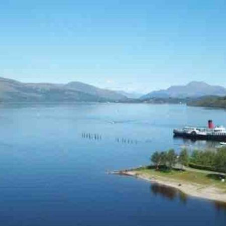 One Bedroom Flat On The Banks Of Loch Lomond 亚历山德里亚 外观 照片